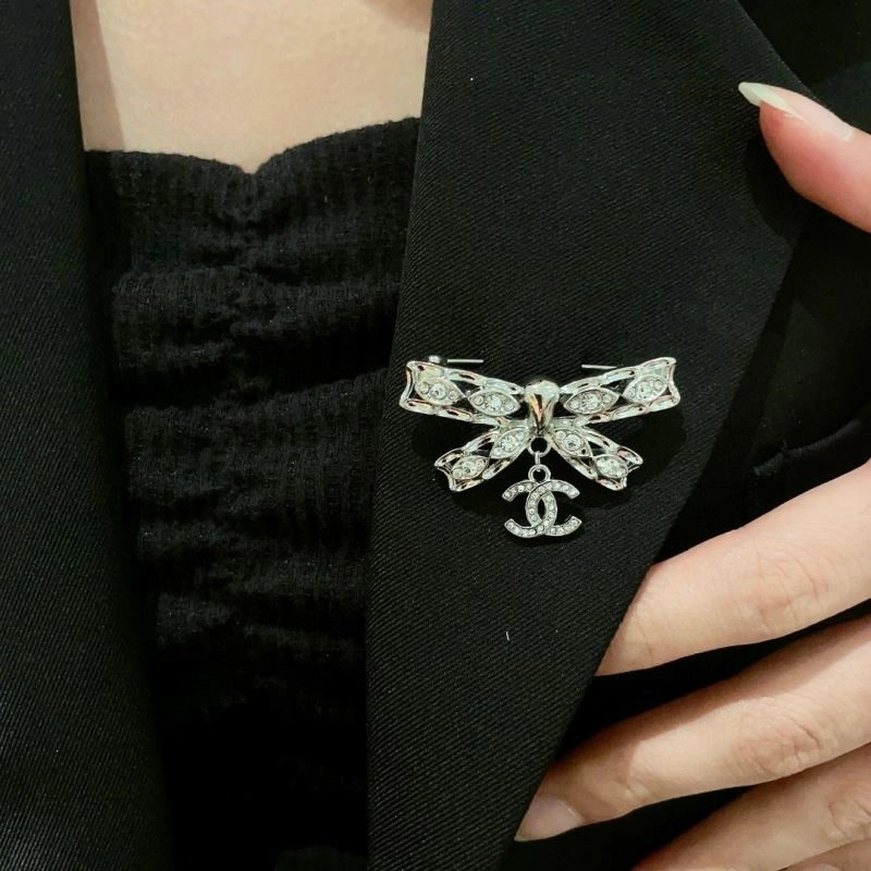 Chanel Brooches Bright 223082
