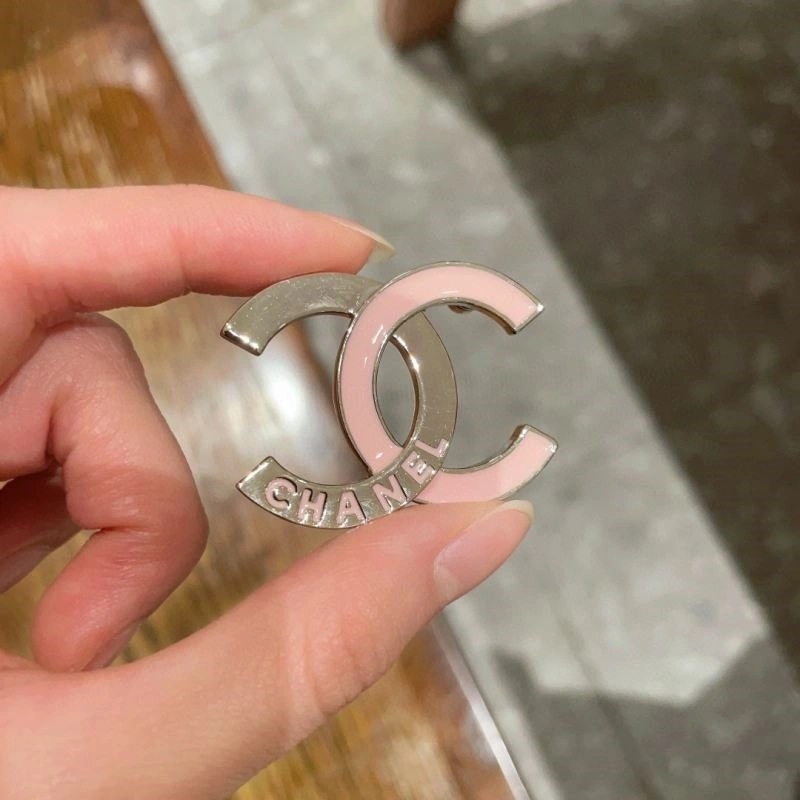 Classic Chanel Brooches 221933