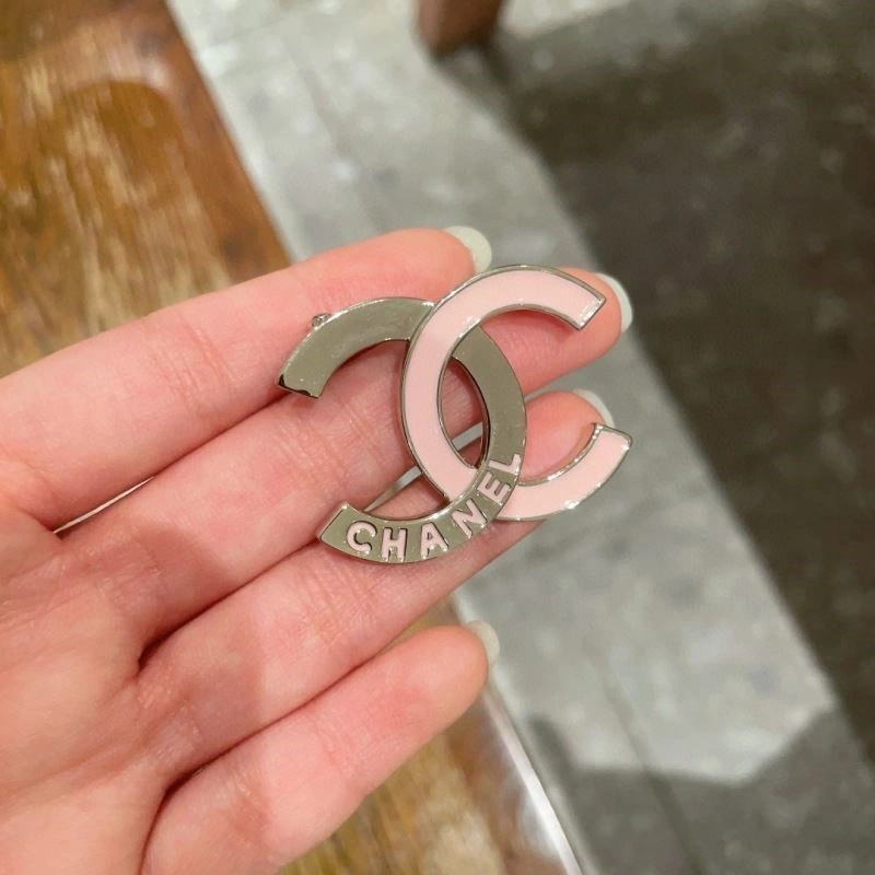 Classic Chanel Brooches 221933