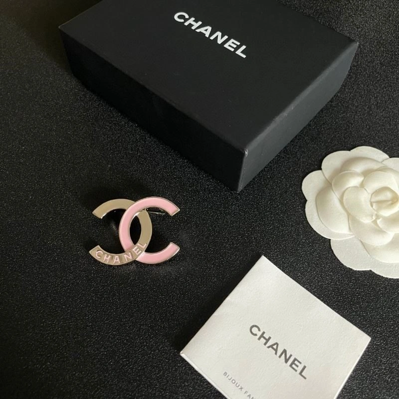 Classic Chanel Brooches 221933