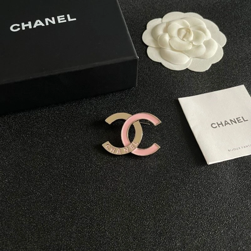 Classic Chanel Brooches 221933