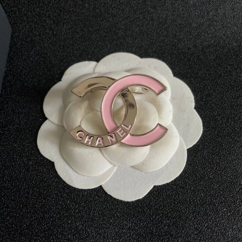 Classic Chanel Brooches 221933