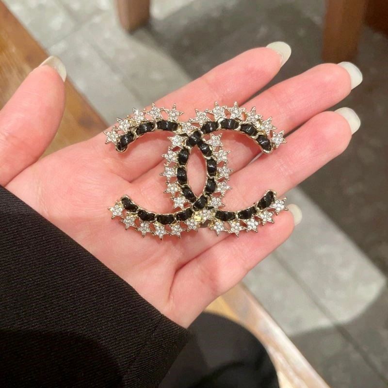 Chanel Brooches FastDry 221950