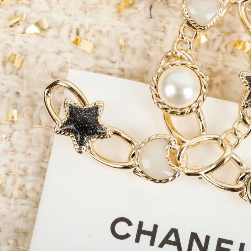 SmartChoice Chanel Brooches 221936