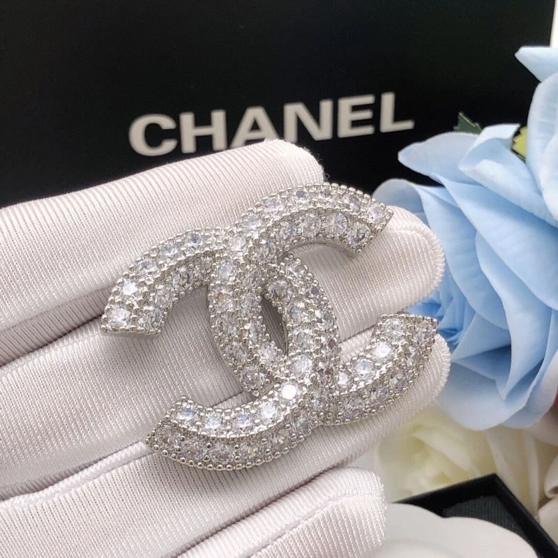 SmoothTexture Chanel Brooches 221931