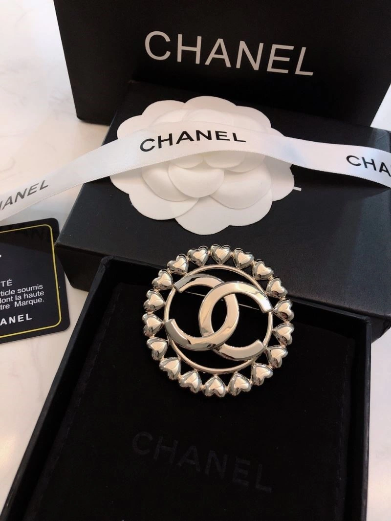 StreetReady Chanel Brooches 221928