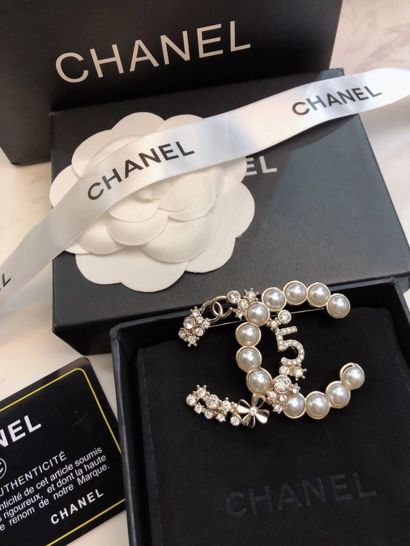 ZeroBulk Chanel Brooches 221929