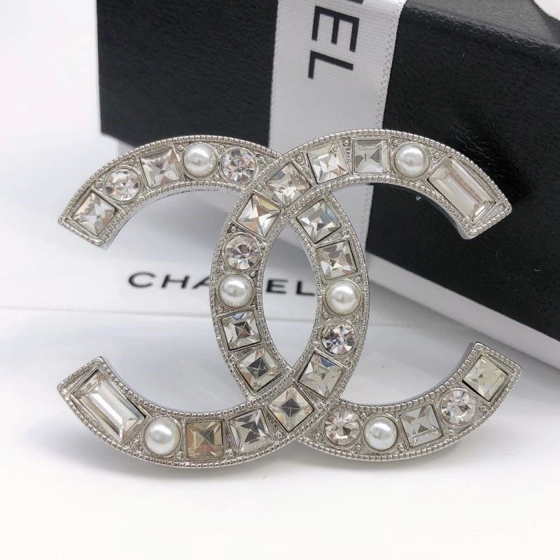 MoistureWicking Chanel Brooches 221923