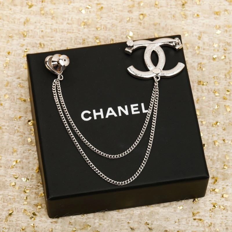 UrbanStyle Chanel Brooches 221915