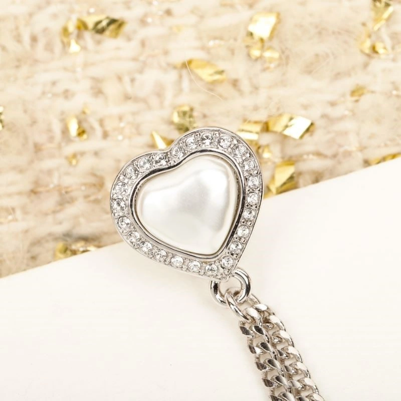 UrbanStyle Chanel Brooches 221915