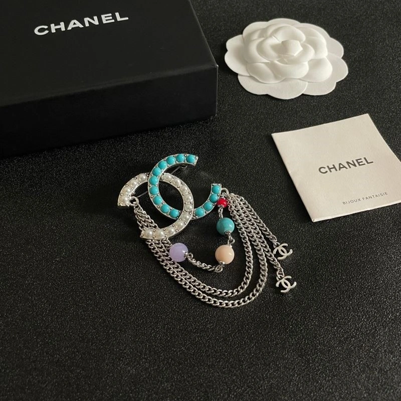Modern Chanel Brooches 221916
