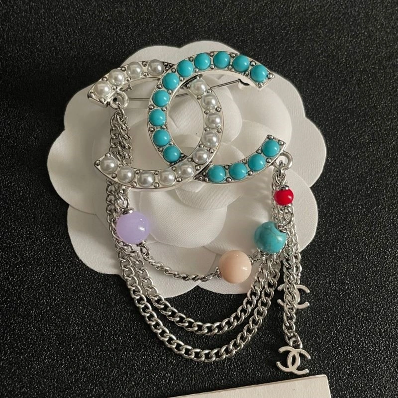 Modern Chanel Brooches 221916