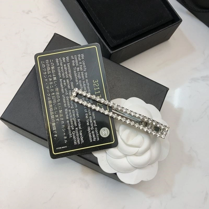 Chanel Brooches Versatile 221914