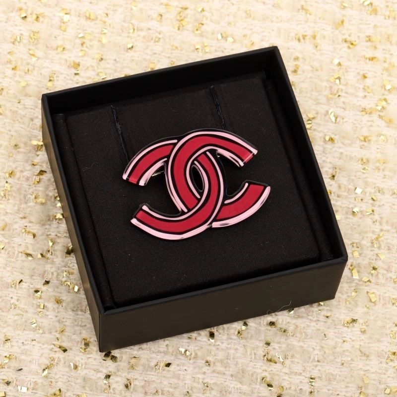 Popular Chanel Brooches 221910