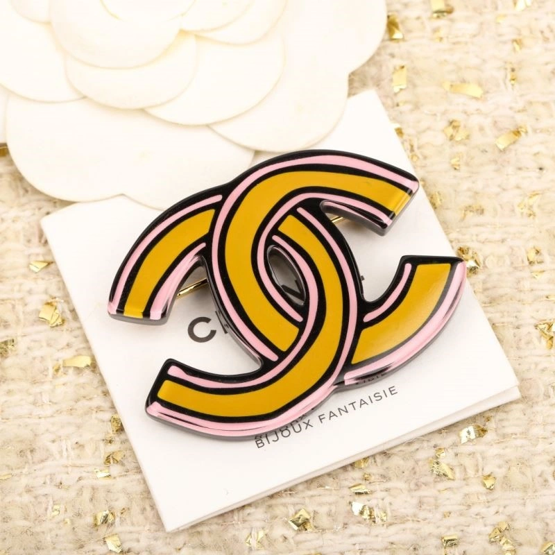 Popular Chanel Brooches 221910