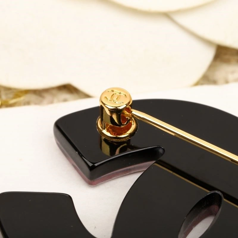 Popular Chanel Brooches 221910