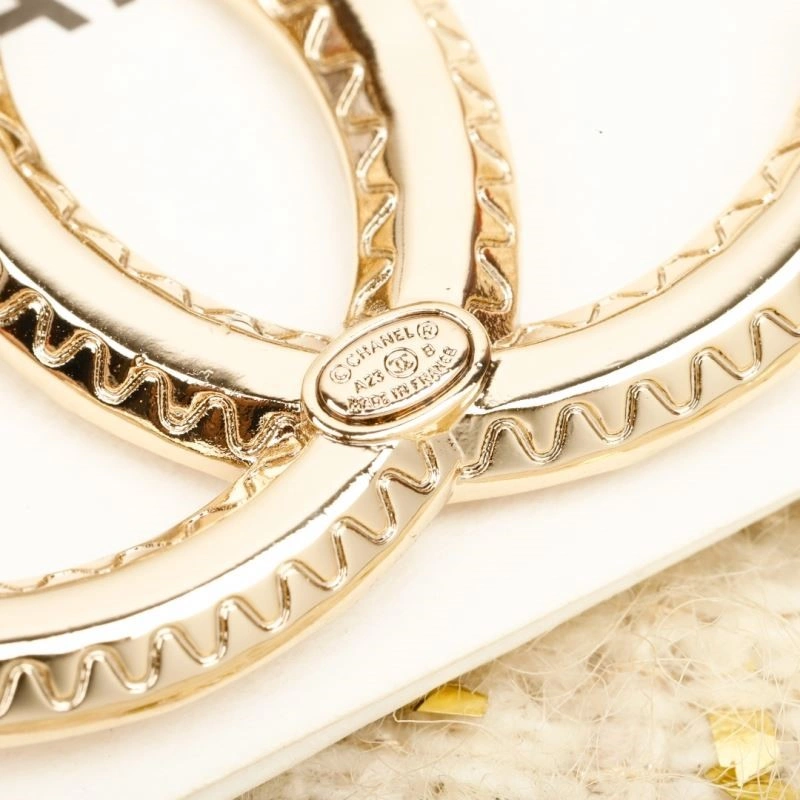 Chanel Brooches SmartChoice 221887