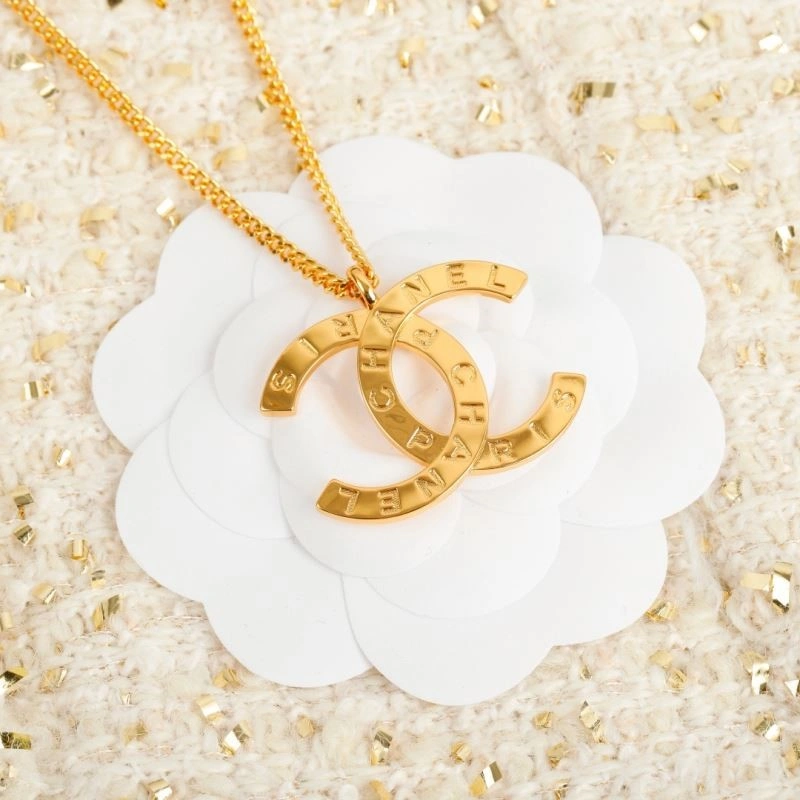 Chanel Brooches Trendy 221896
