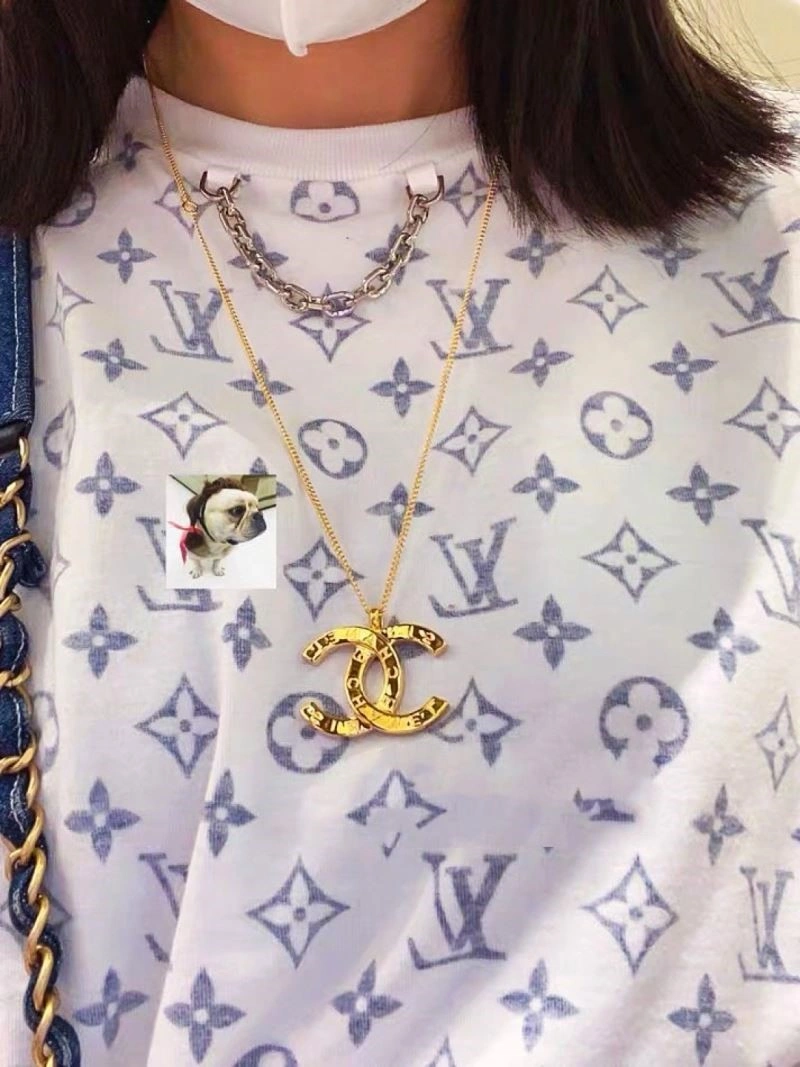 Chanel Brooches Trendy 221896
