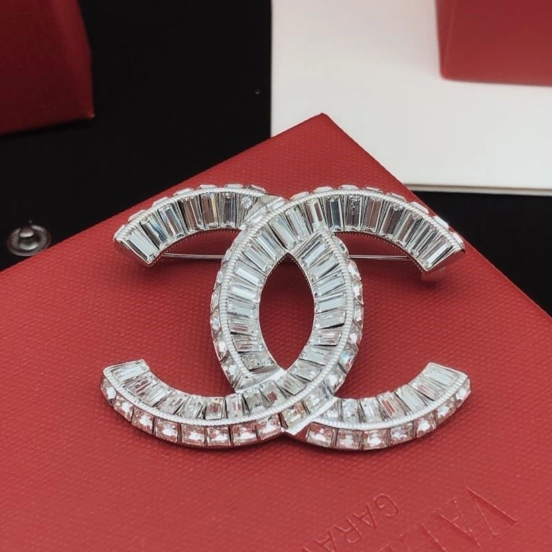 SmartChoice Chanel Brooches 221886