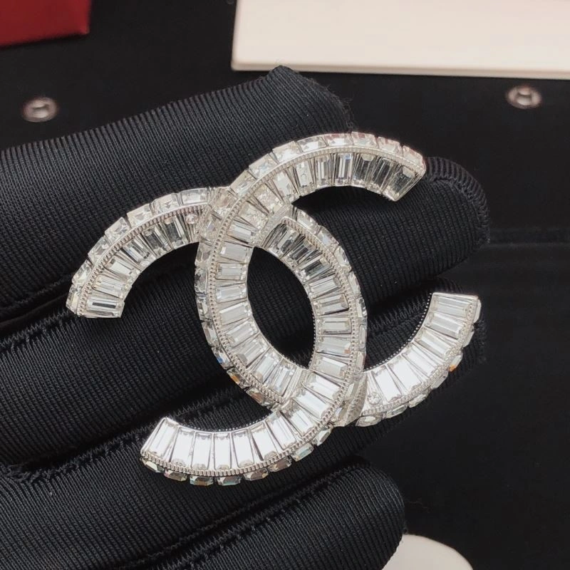 SmartChoice Chanel Brooches 221886