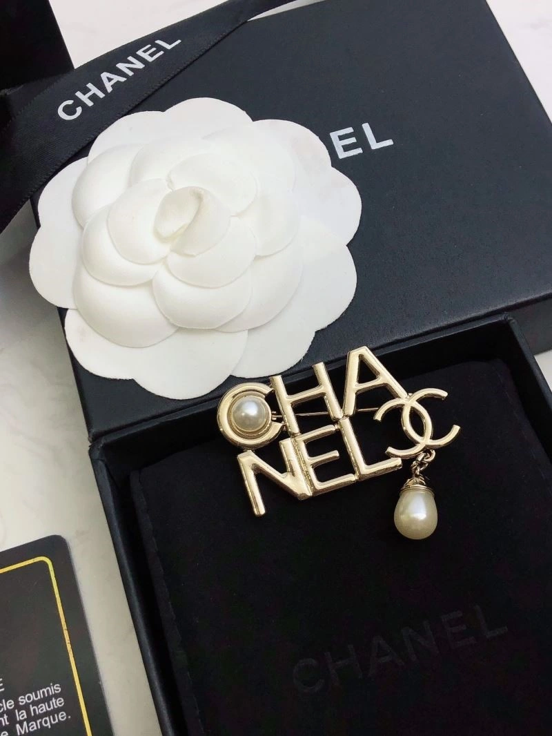 Chanel Brooches QuickDry 221885