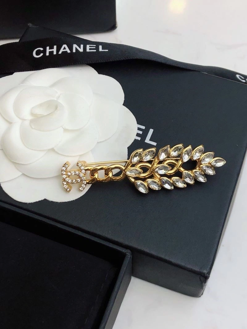 Flexible Chanel Brooches 221884