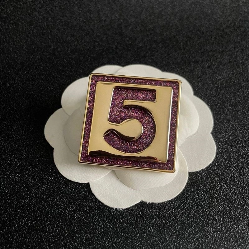 Durable Chanel Brooches 221888