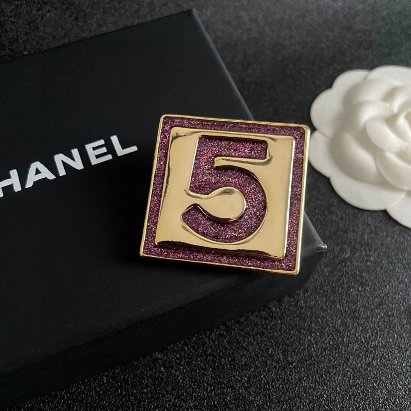Durable Chanel Brooches 221888