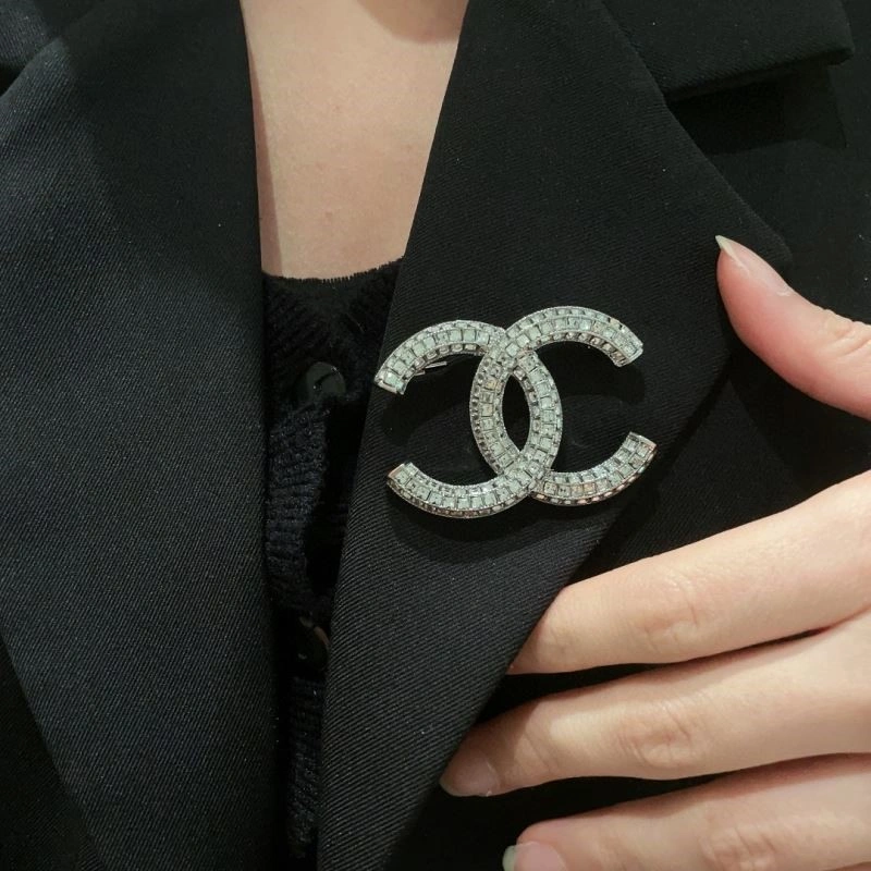 Chanel Brooches TravelReady 221874