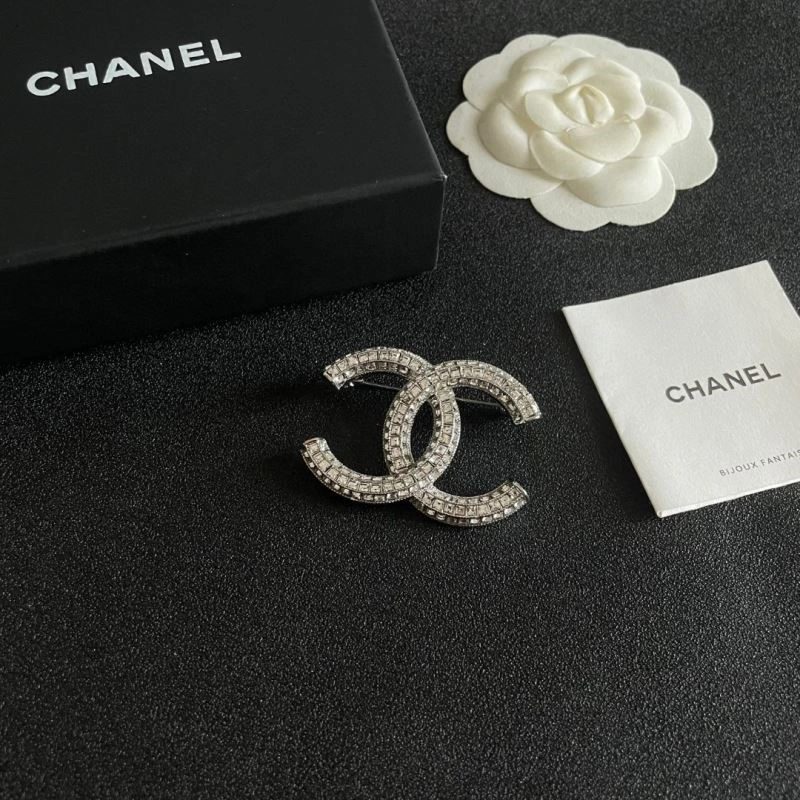 Chanel Brooches TravelReady 221874