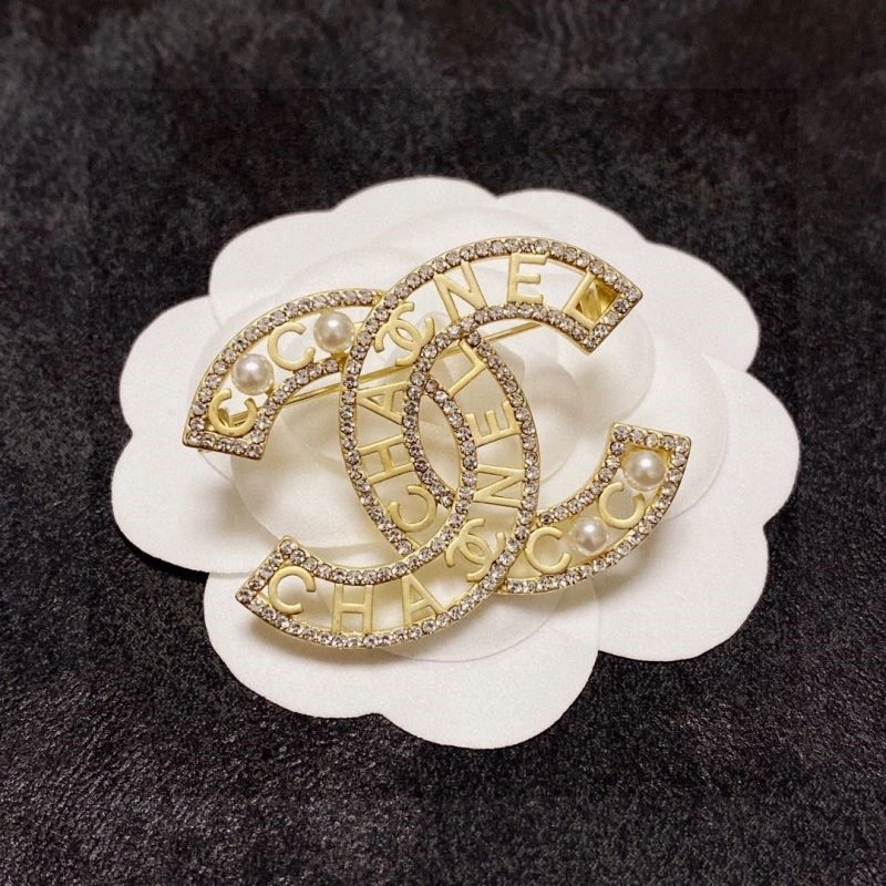 Durable Chanel Brooches 221867