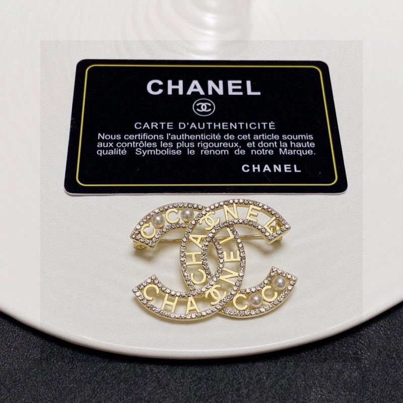 Durable Chanel Brooches 221867