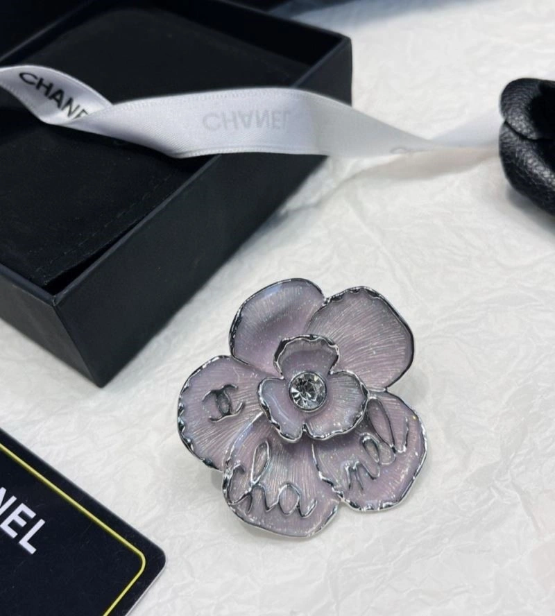 Chanel Brooches TimelessDesign 221865