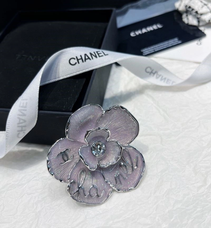 Chanel Brooches TimelessDesign 221865