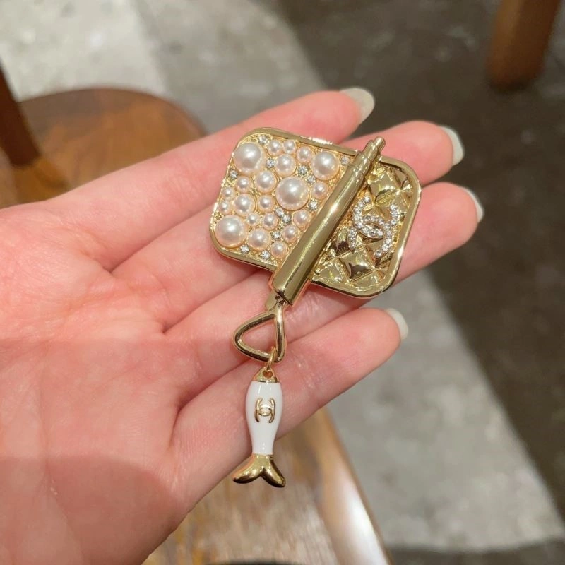 Chanel Brooches FastDry 221864