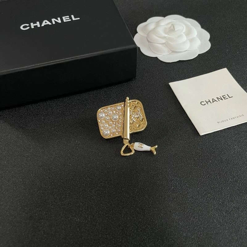 Chanel Brooches FastDry 221864