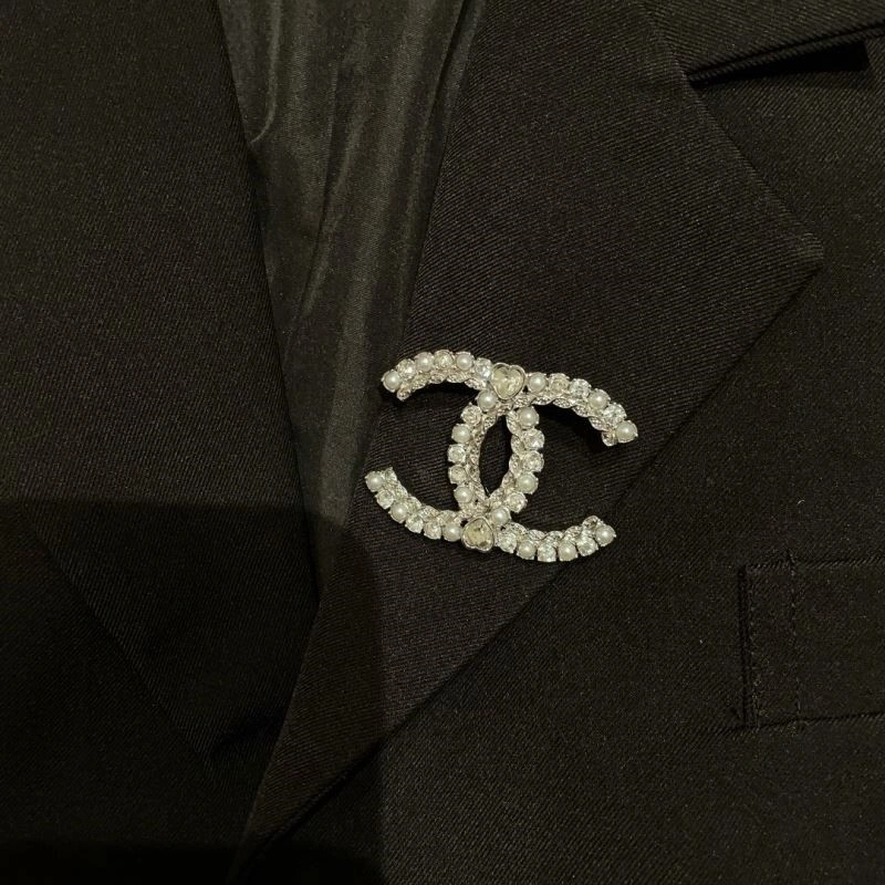 Chanel Brooches SmartChoice 221855