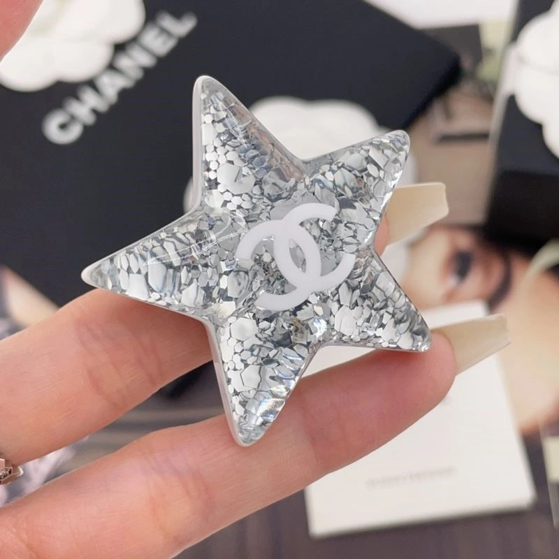 Chanel Brooches Packable 221850
