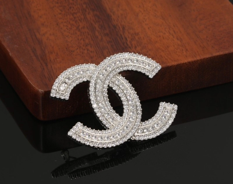 HighPerformance Chanel Brooches 221853