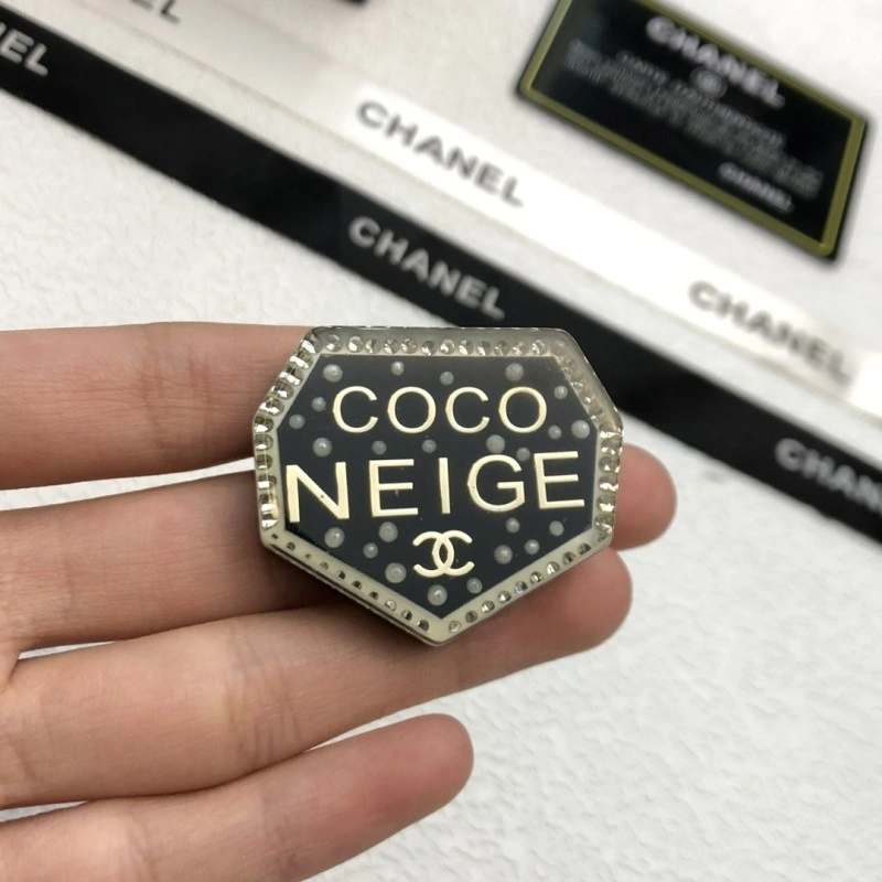Chanel Brooches Durable 221841