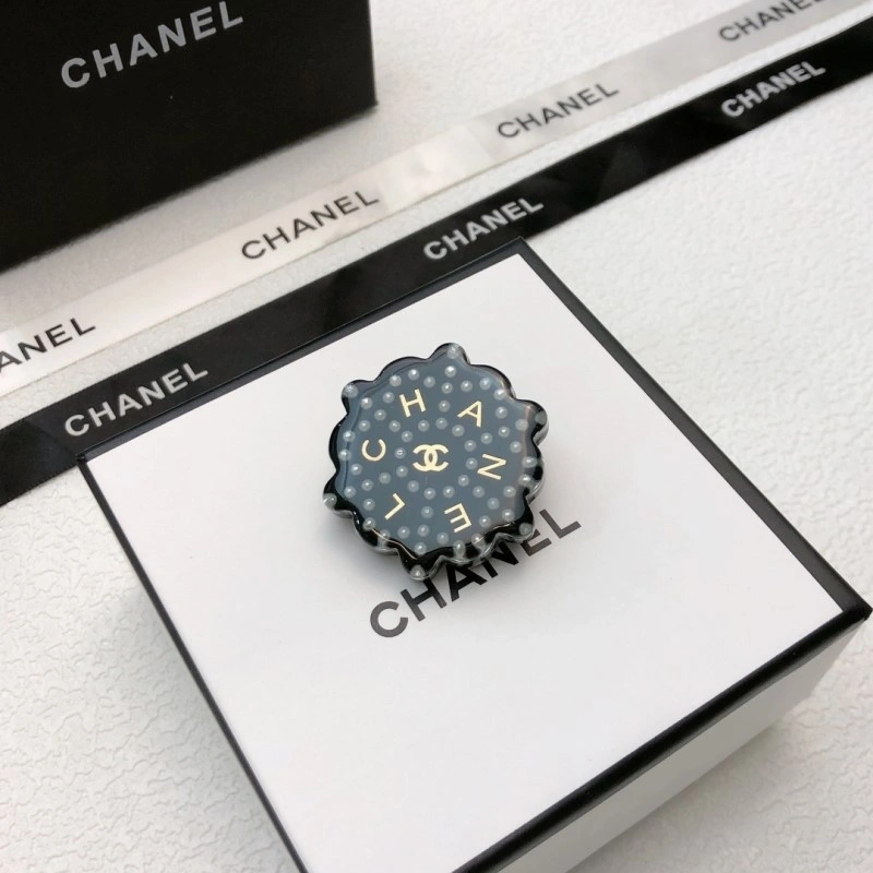 Tailored Chanel Brooches 221849