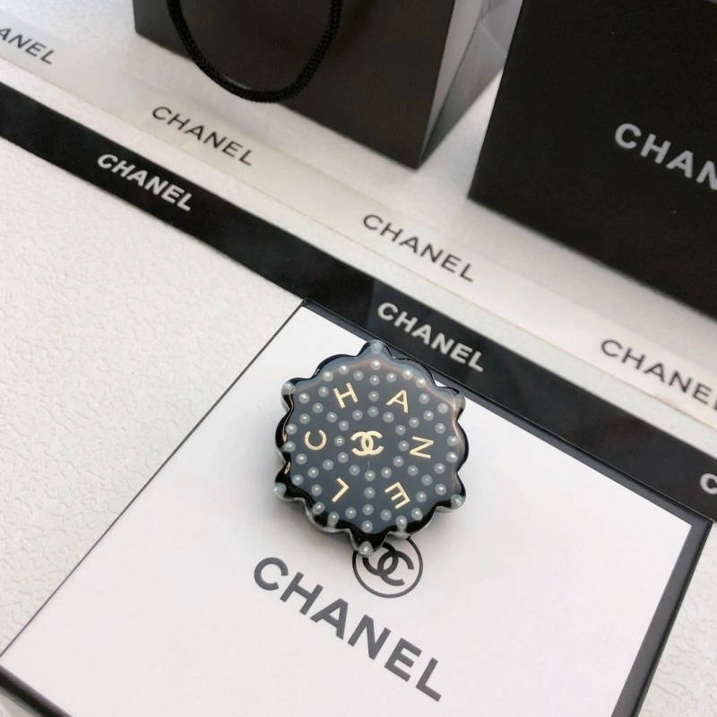 Tailored Chanel Brooches 221849