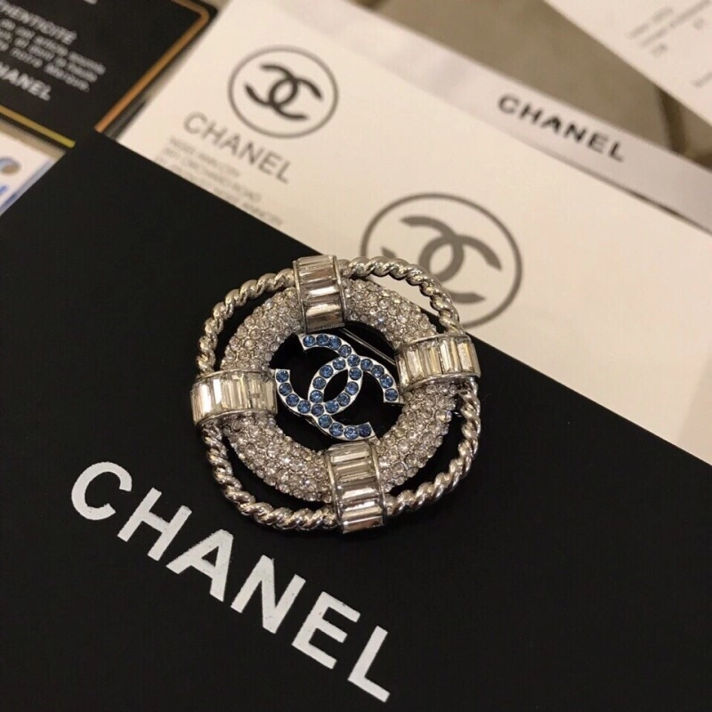 Flexible Chanel Brooches 221838