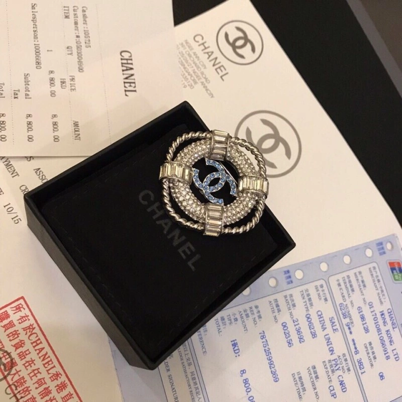 Flexible Chanel Brooches 221838
