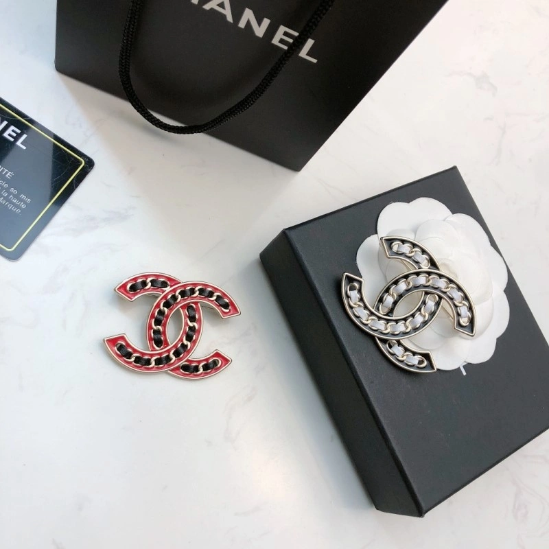 WaterResistant Chanel Brooches 221900