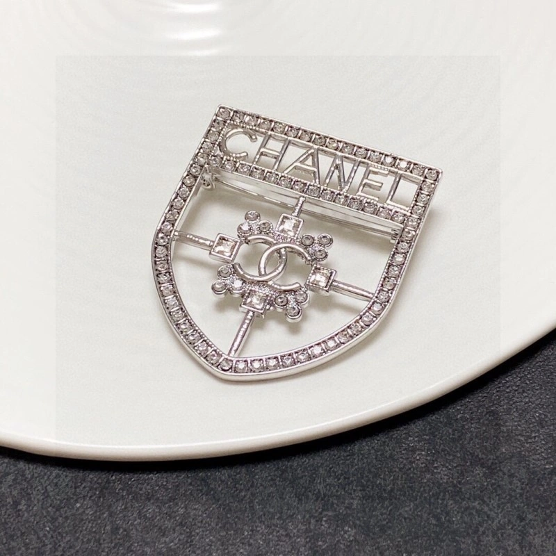 Versatile Chanel Brooches 221881