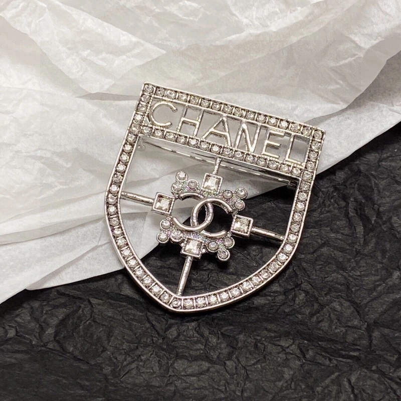 Versatile Chanel Brooches 221881