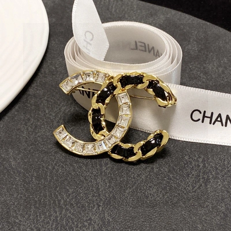 Chanel Brooches Comfortable 221833
