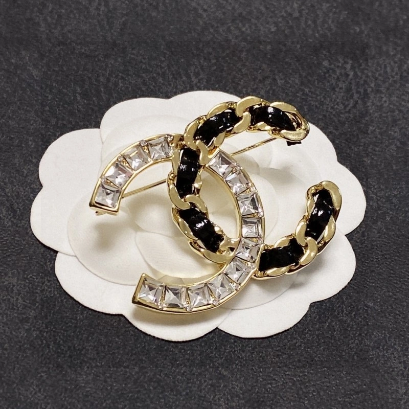 Chanel Brooches Comfortable 221833
